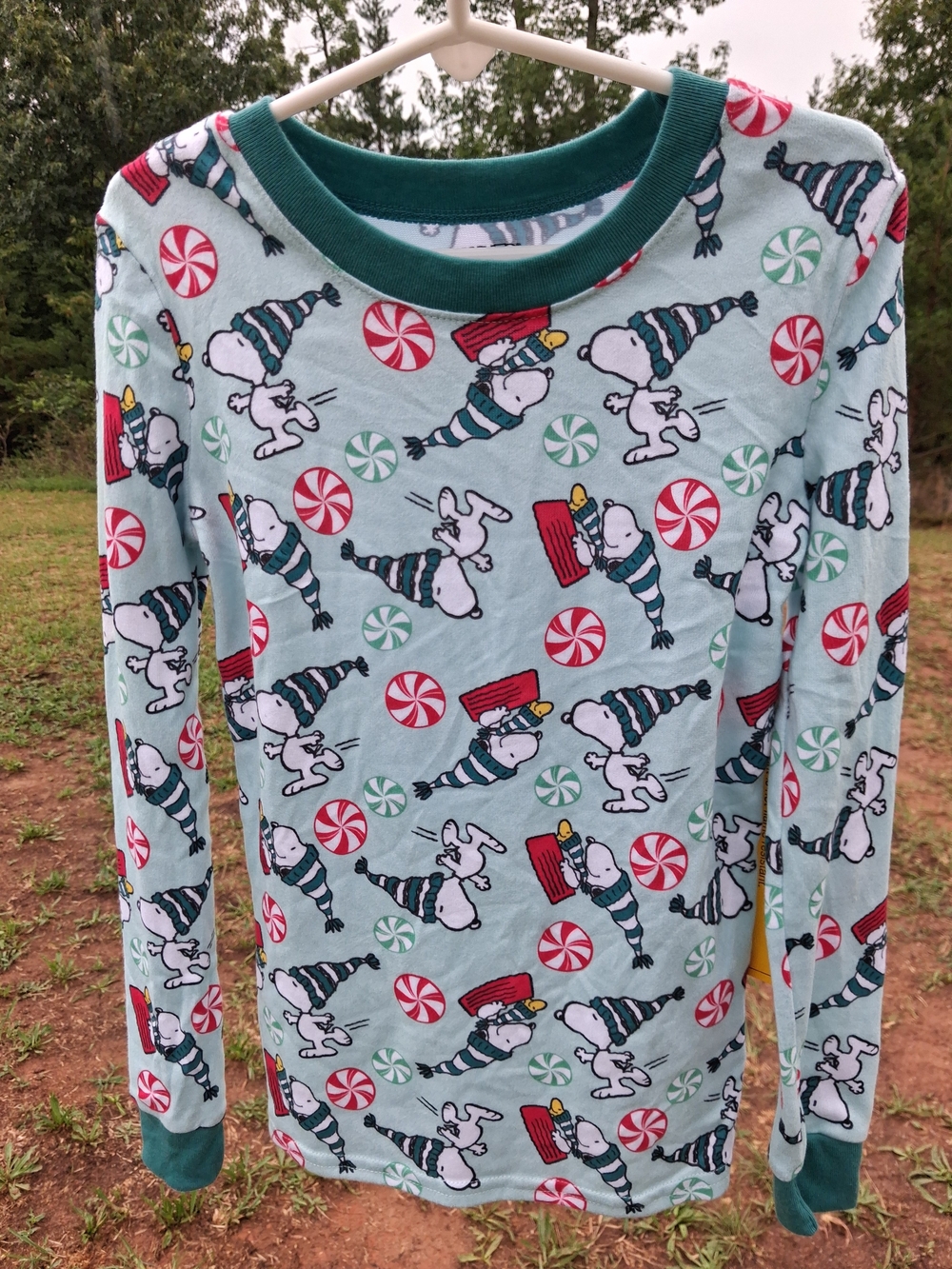 Snoopy Peanuts Kids Holiday Pajama Top NWT Size 10